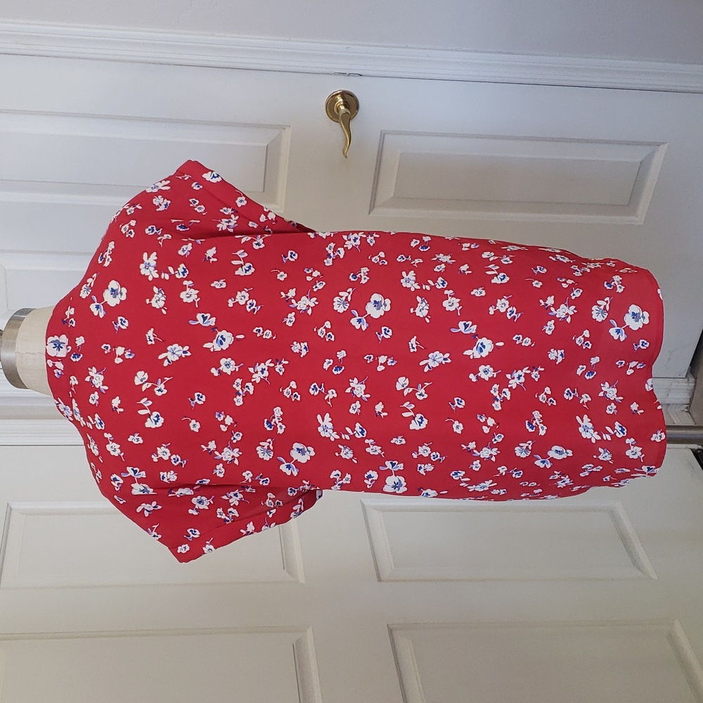 Pleione Anthropologie Floral V-Neck Blouse M Red Short Sleeve Cuffed Dolman Top - Picture 5 of 10